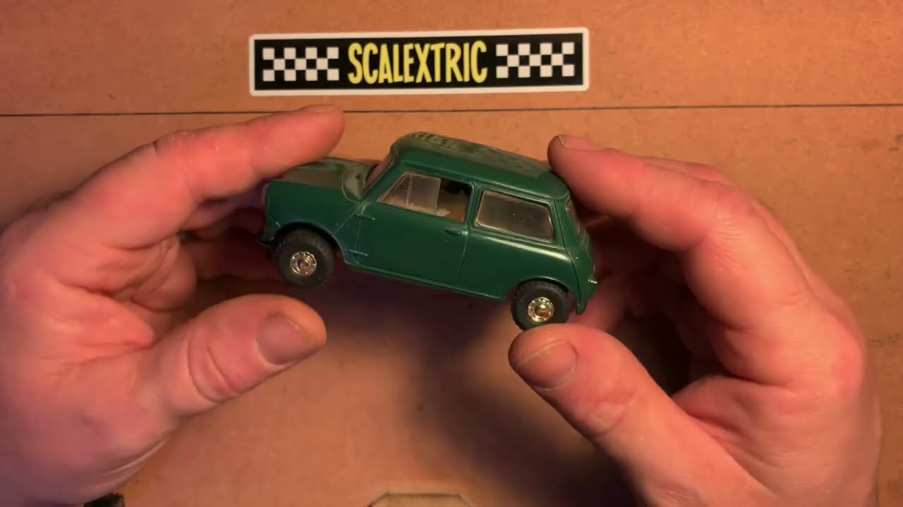Scalextric Austin Mini Cooper C76