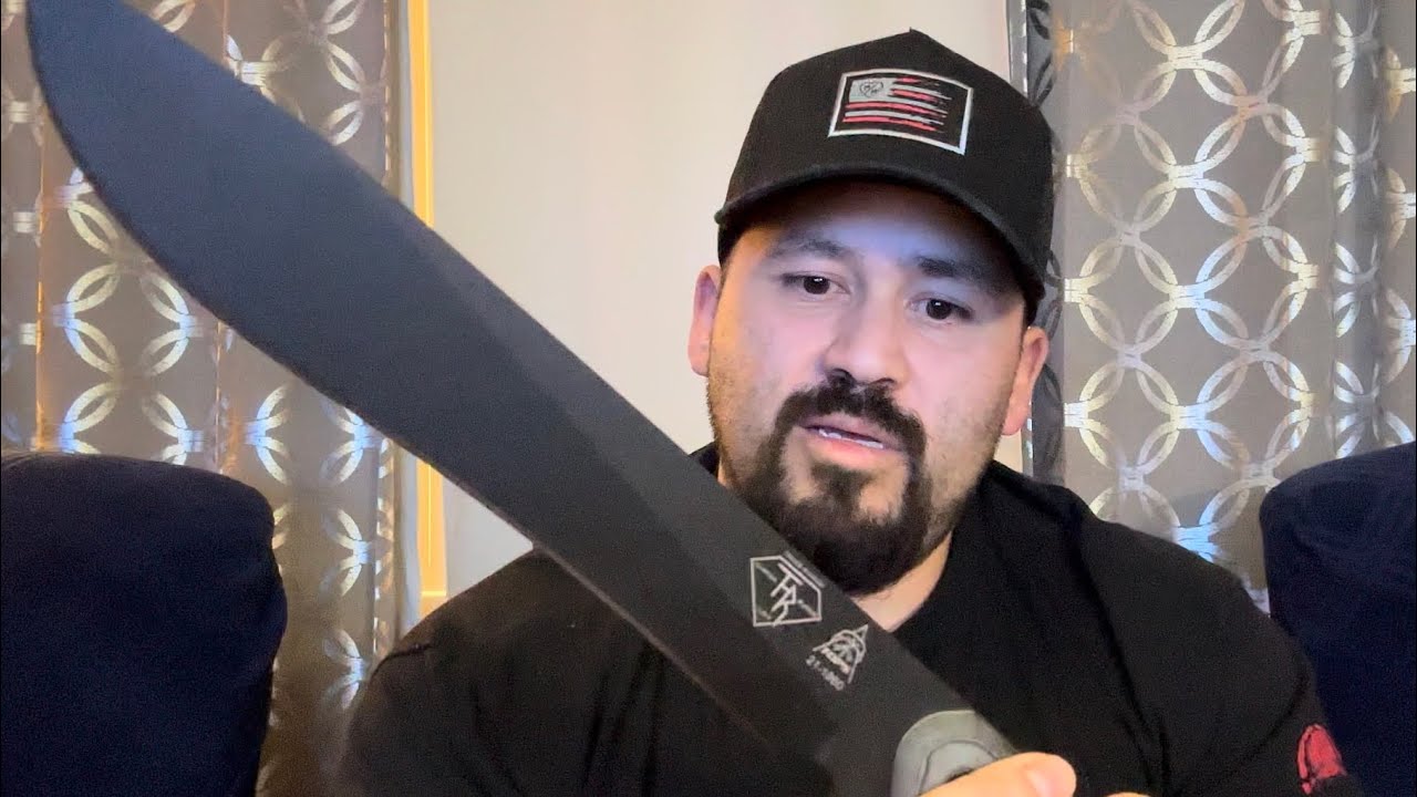 A look at the Armageddon knife from Tops. My thoughts. ￼