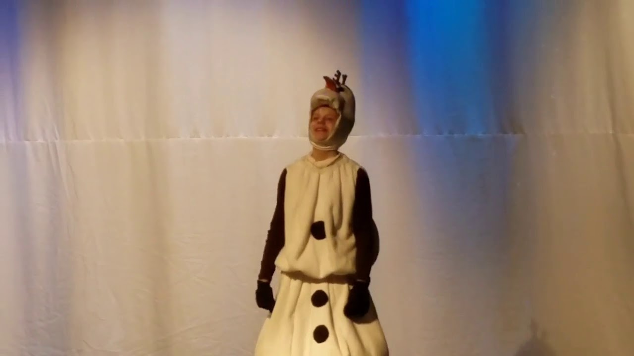 Frozen Jr. In Summer Olaf