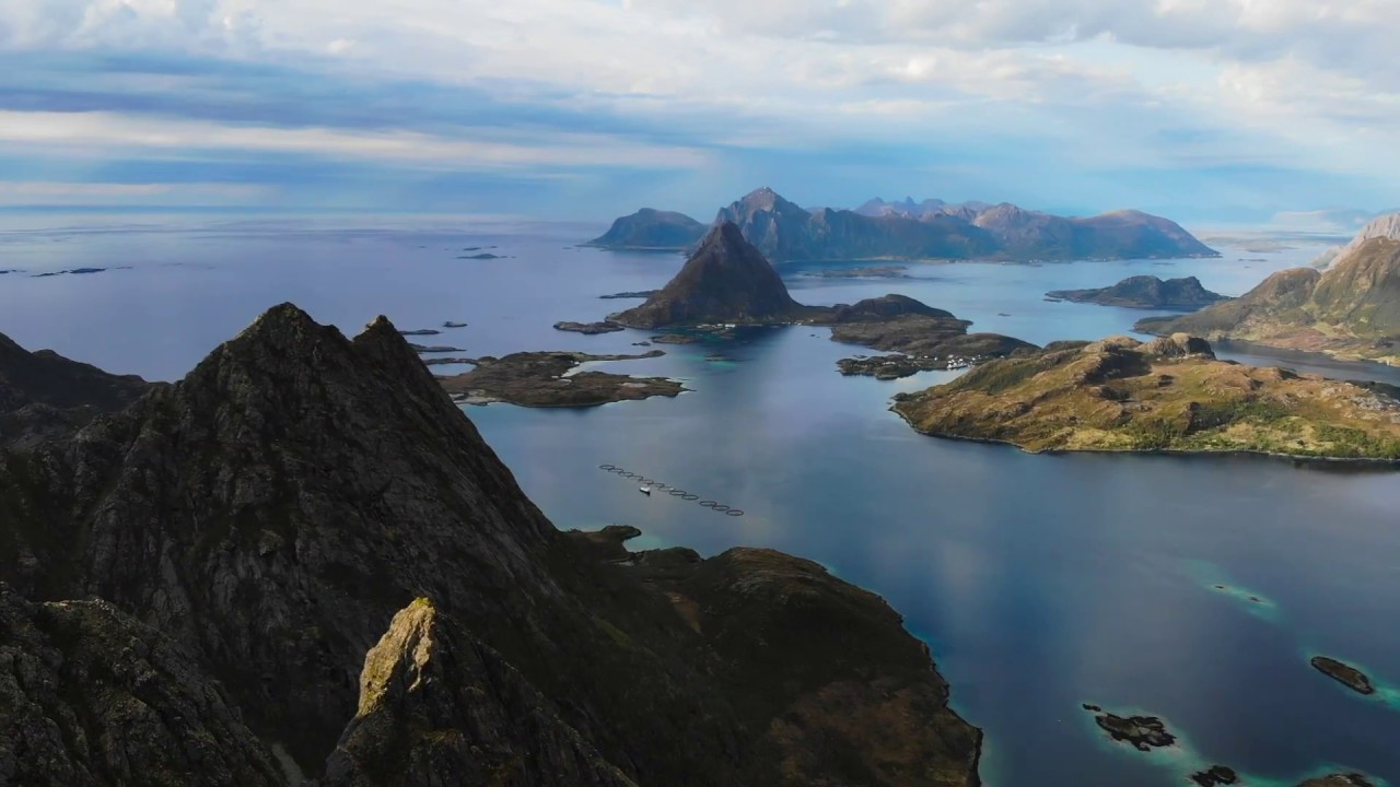 Explore Vester&aring;len mountains with Camilla Johnsen at Fjordcamp