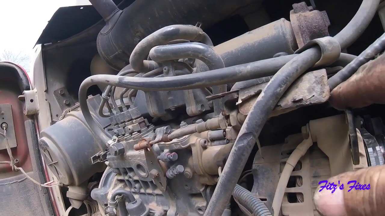 Замена ремня генератора и компрессора кондиционера Bobcat T590