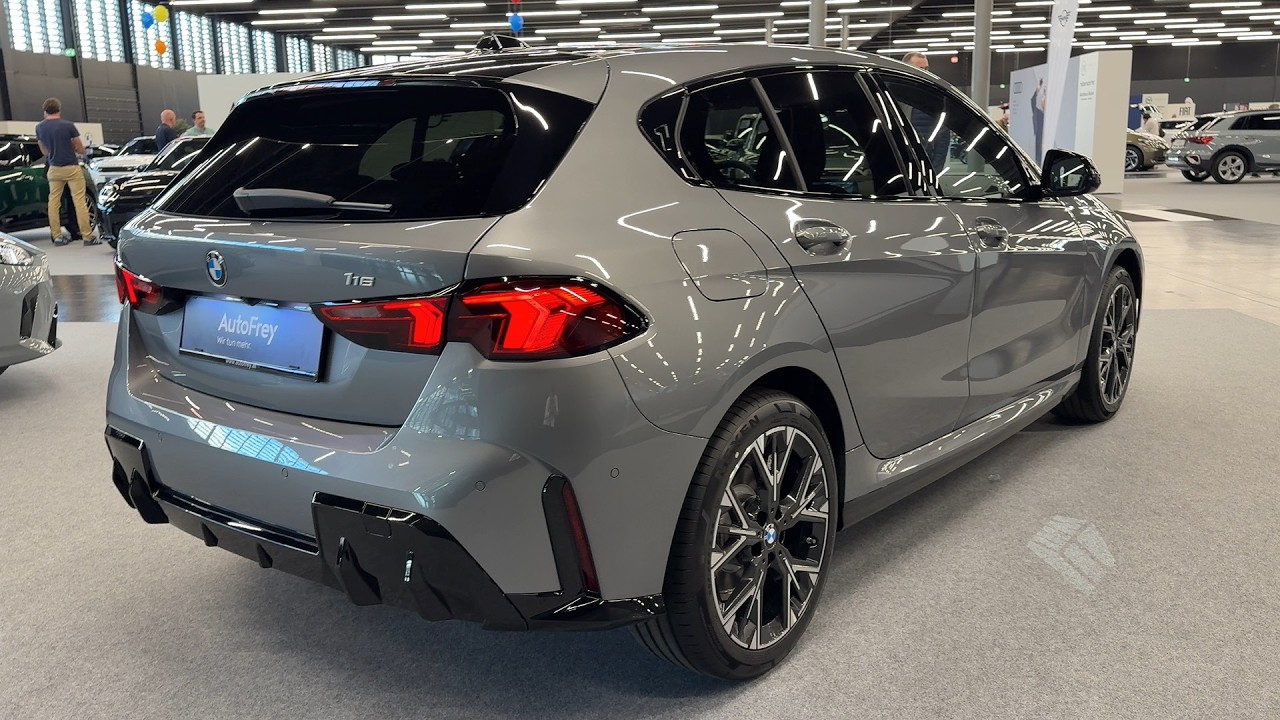 BMW 1 SERIES 2025/2026 - visual REVIEW & SPECS (amazing HATCHBACK)