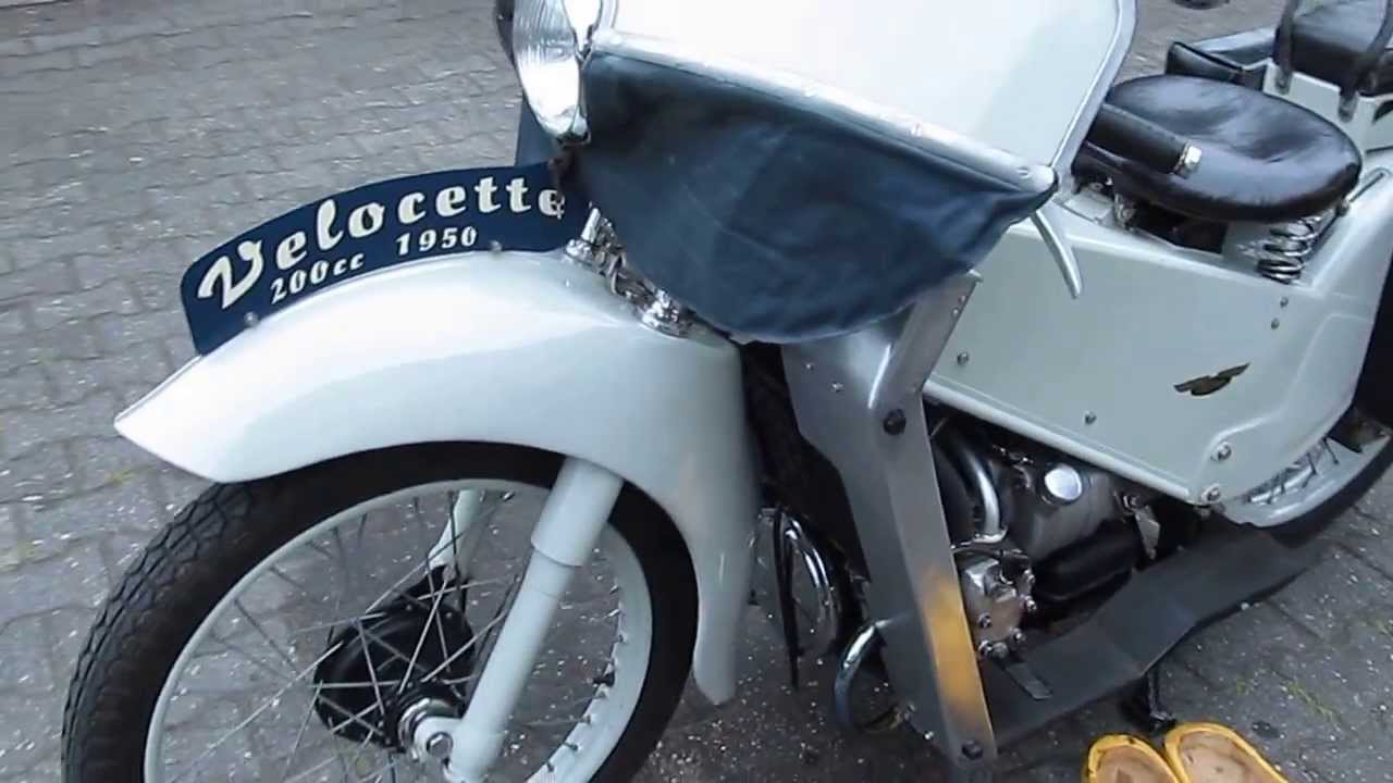 Velocette LE200 laufend / running