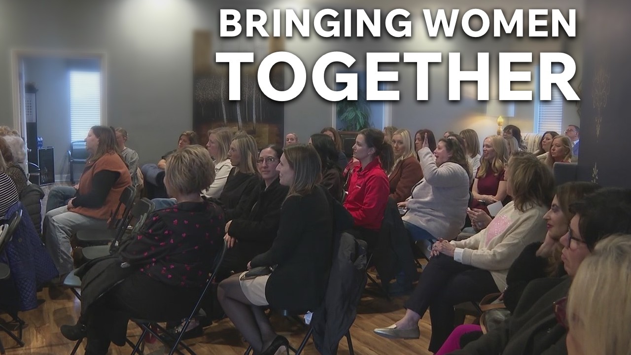 Monthly Power Lunch brings women together