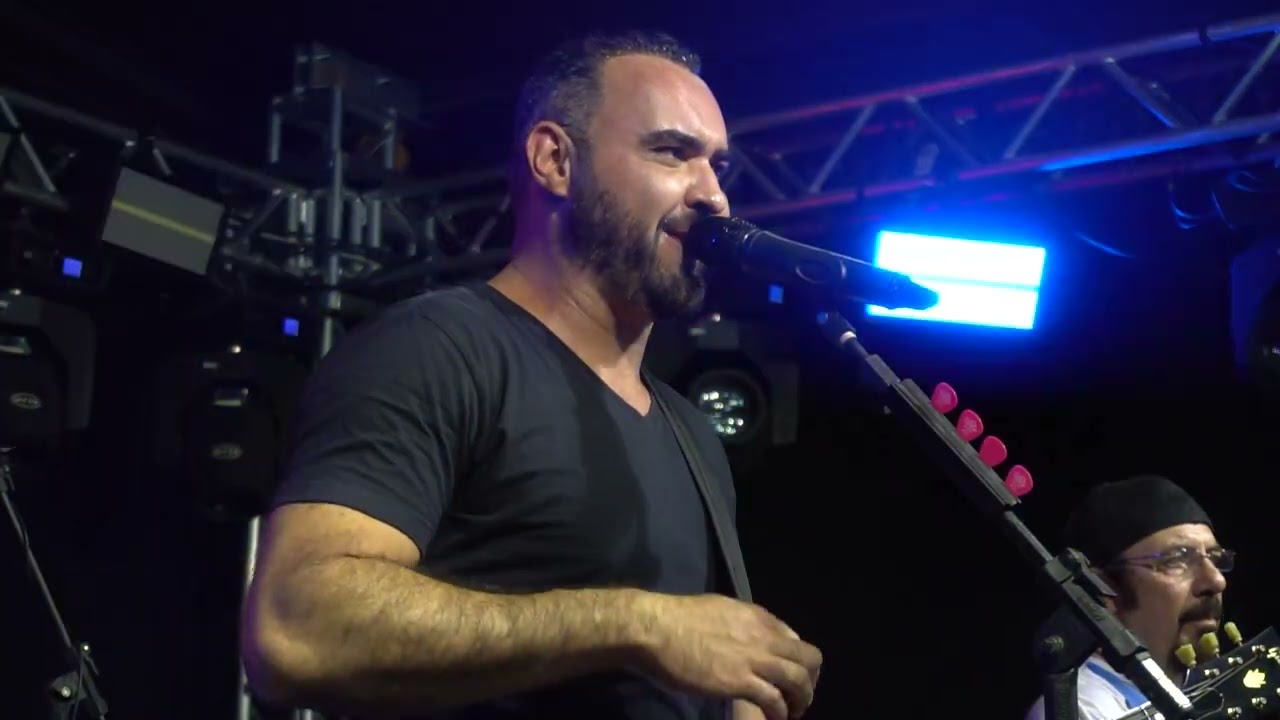 Rex Ultraje - Terceiro