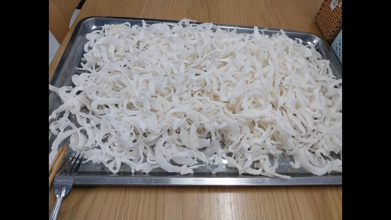 QUÁ TRÌNH LÀM MỨT DỪA