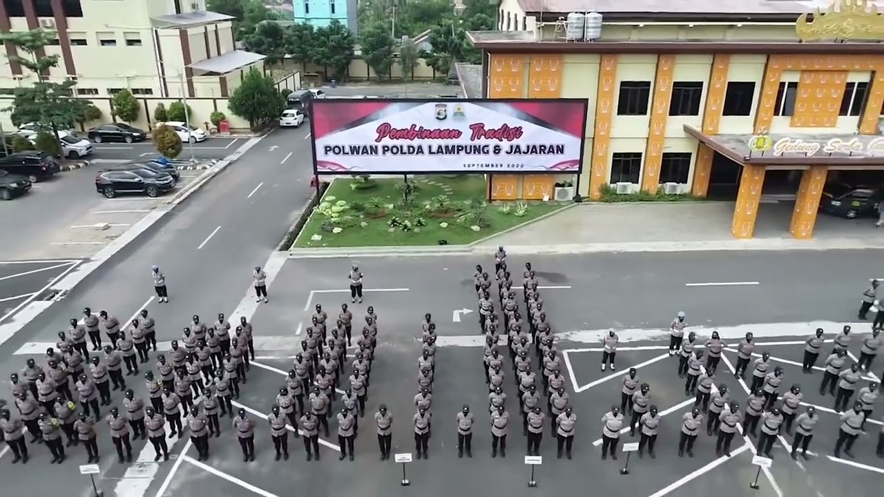 Apel Pembinaan Tradisi Polwan Polda Lampung
