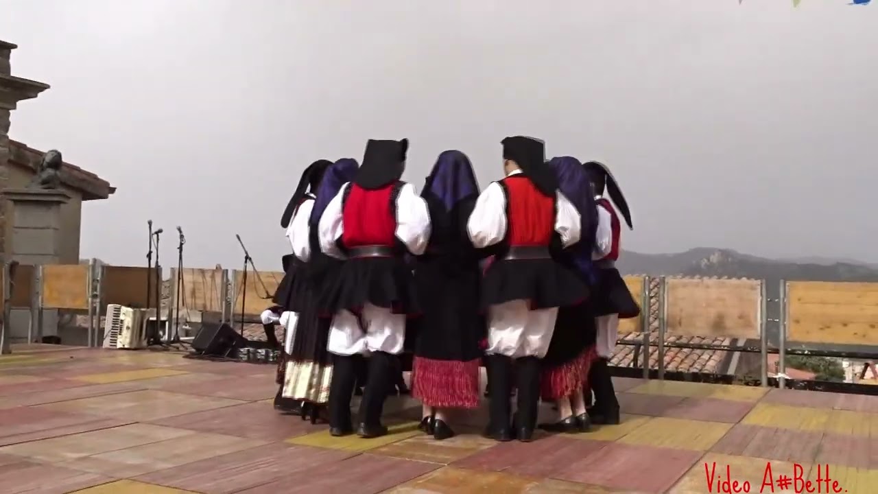 Teti      Cortes Apertas Gruppo Folk Galtelli