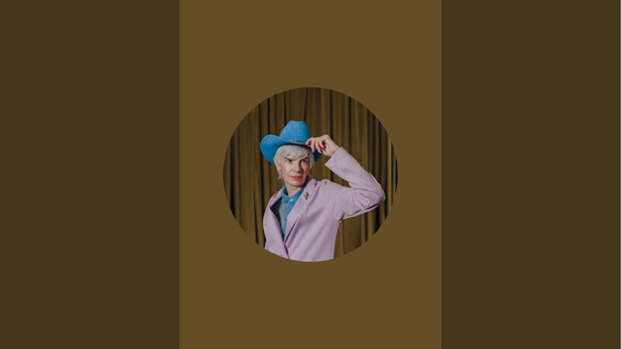 Rae Spoon is live!
