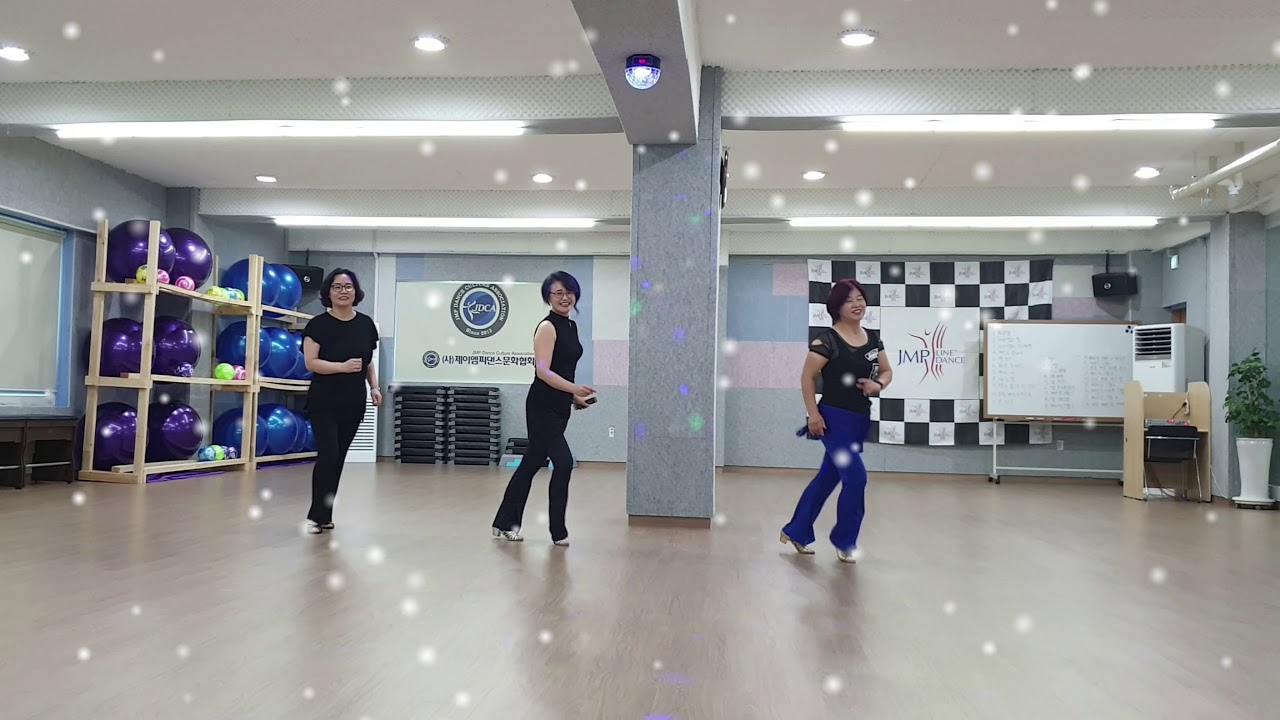 Little Help - line dance (demo & teach)