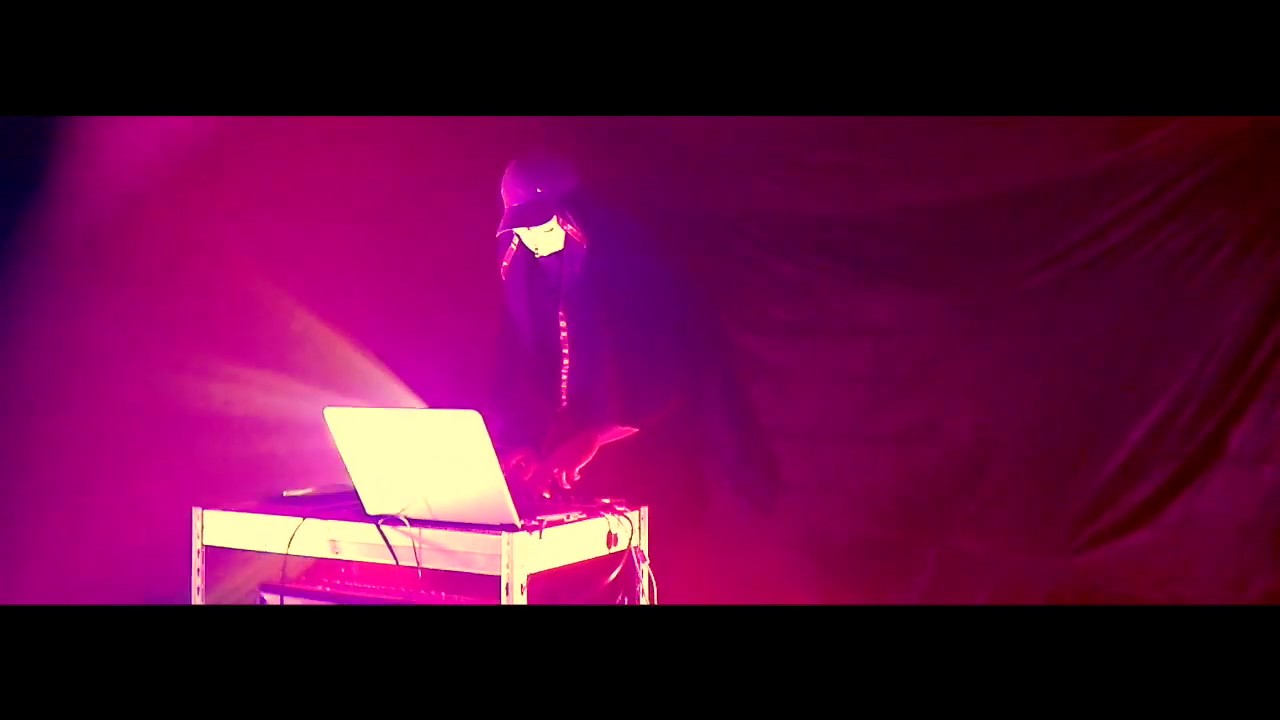 LIVE SESSION / GRISFX - Omega Ω (Feat. Skypierr)