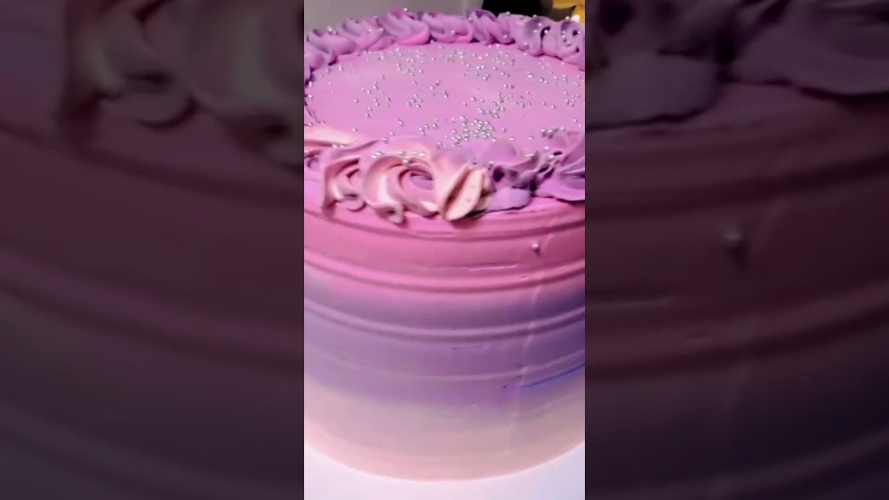 pink and purple cake #butterfly deco