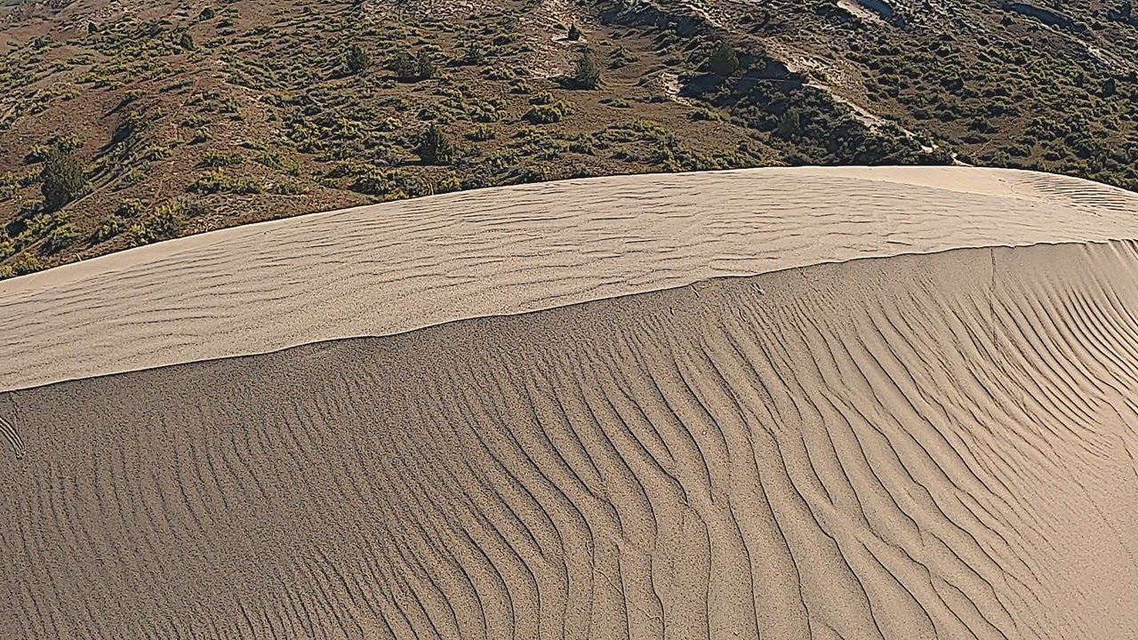 HIKING / Rolling Sand Dunes 130 Feet High / Middle of Nowhere