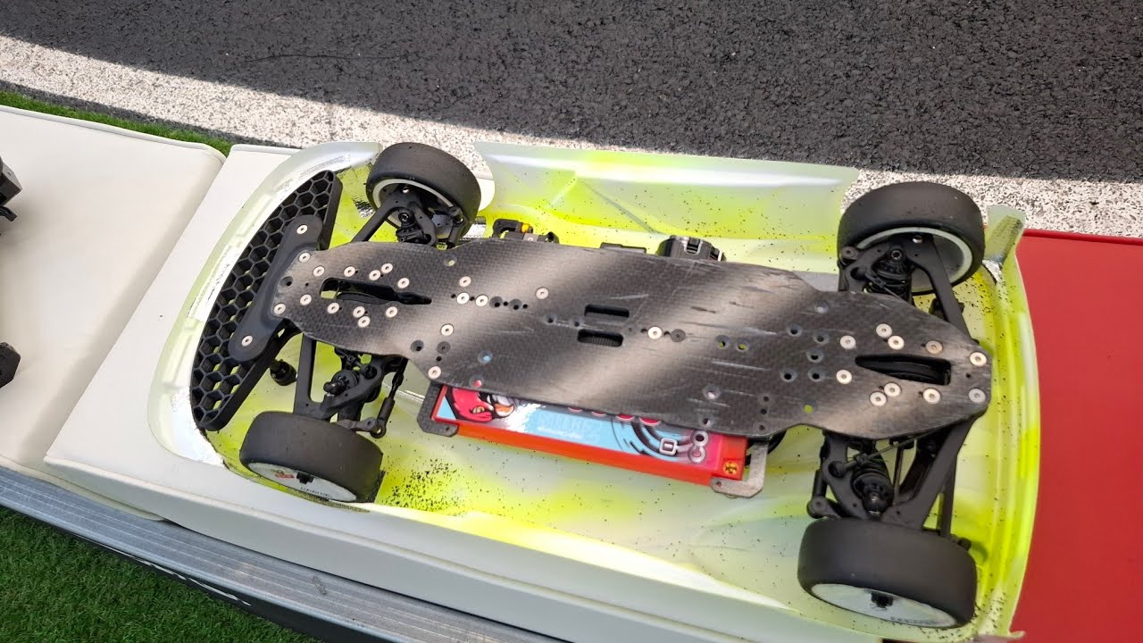 Xray X4 25 alu vs carbon GT3500 21.5T