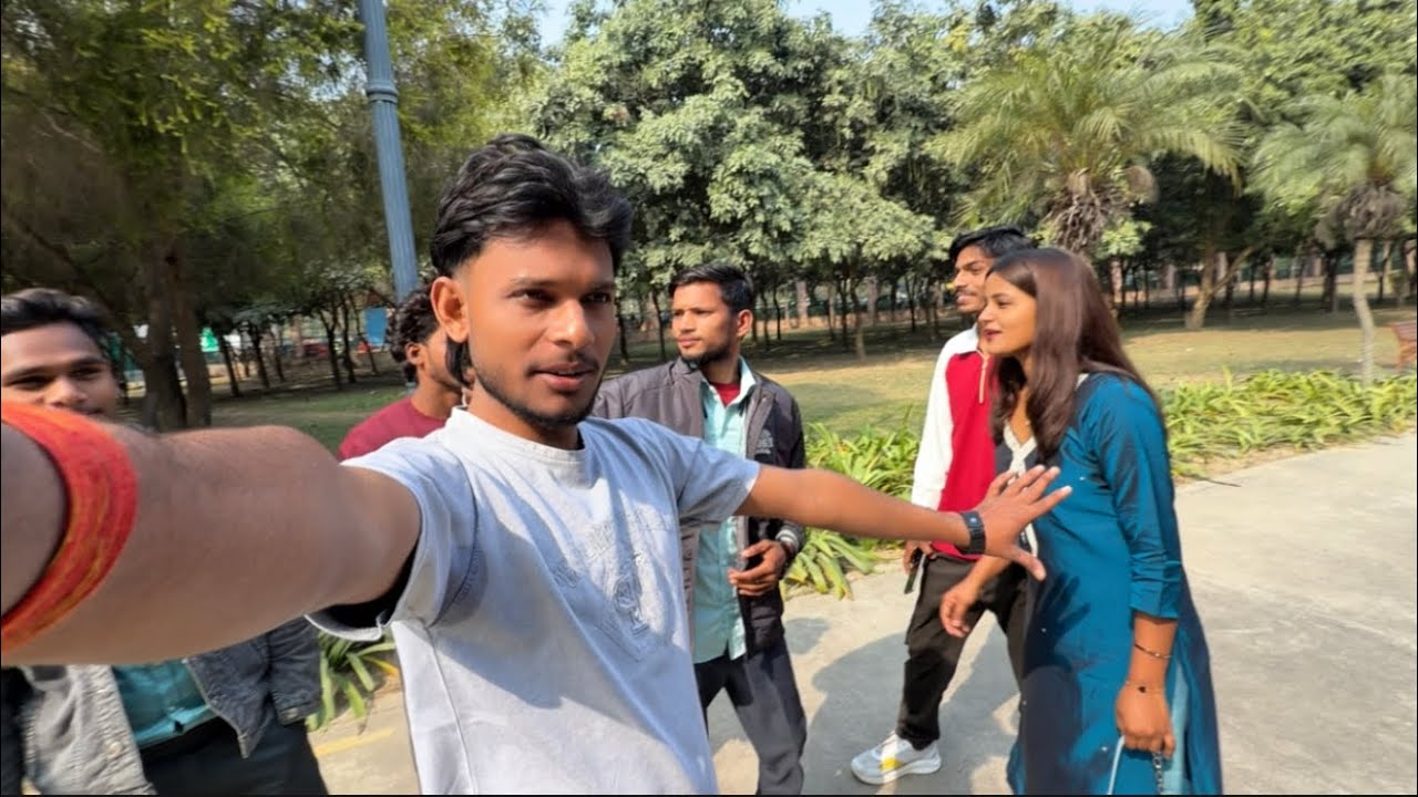 Valentine 💝Day Par Usne Jo kiya 💔 | Valentine Day 2026 Special 💖 ​@manglesh_babu123 @chithrukicomedy