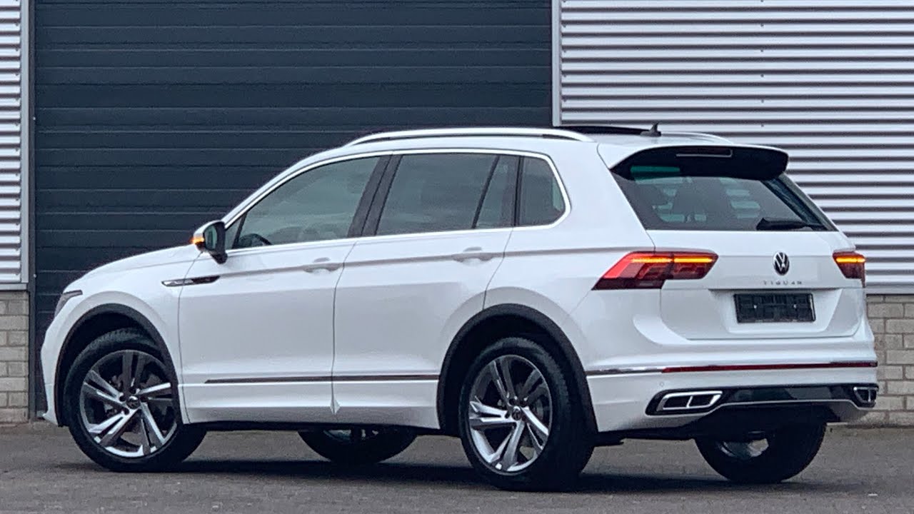 Volkswagen NEW Tiguan R-Line SEL 2021 in 4K Oryx White 19 inch Valencia walk around & detail Inside