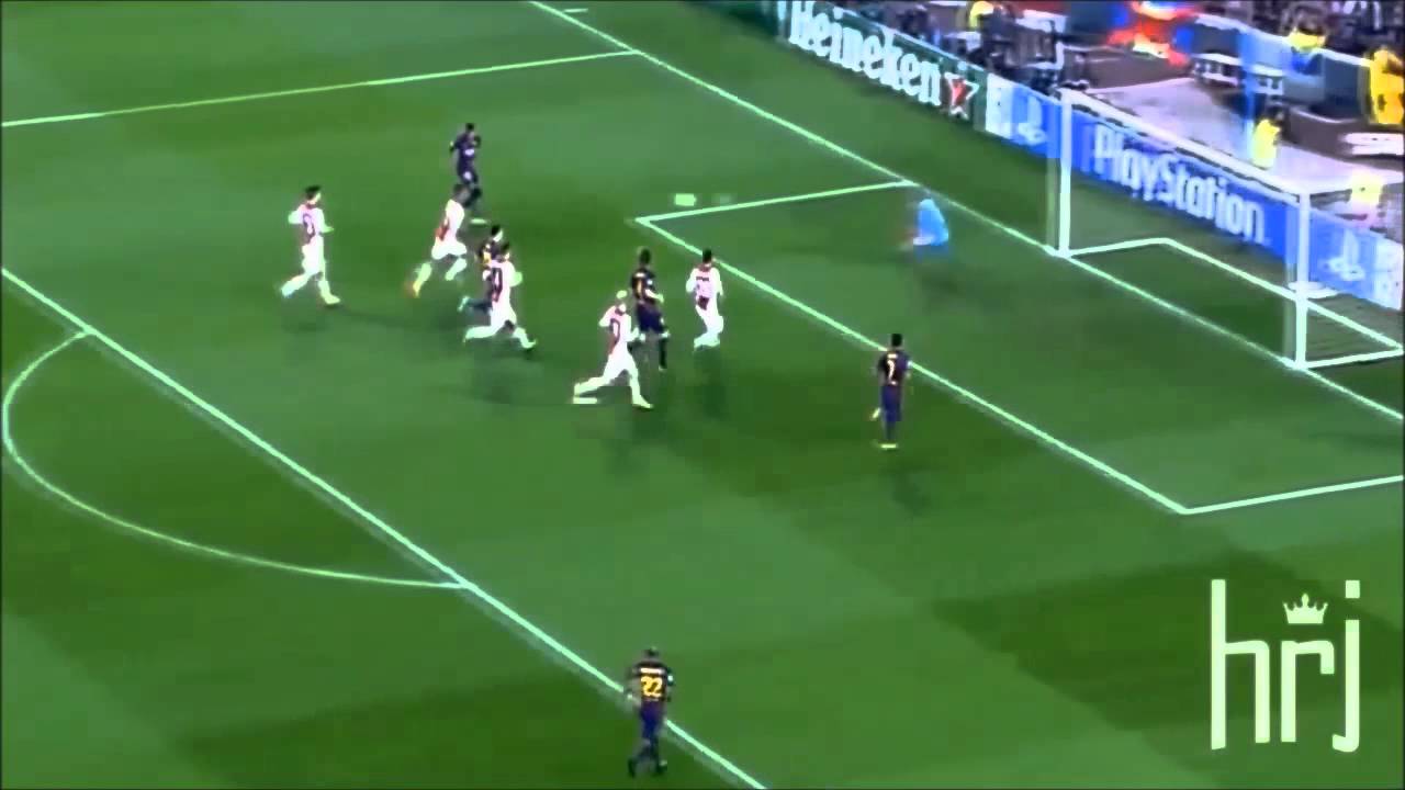 ¿Por qué Messi juega con el Barça en la derecha?