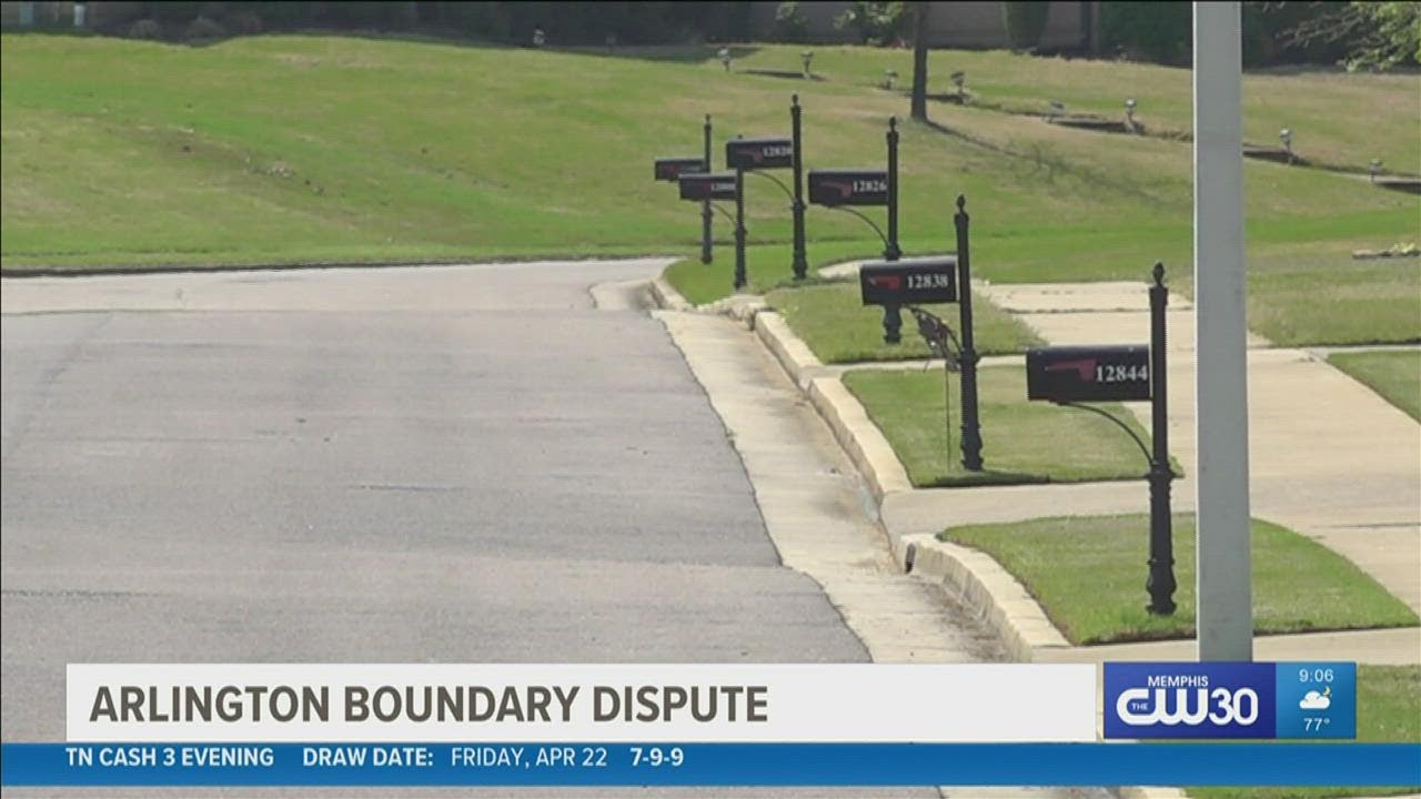 Arlington homeowners seek answers in boundary dispute