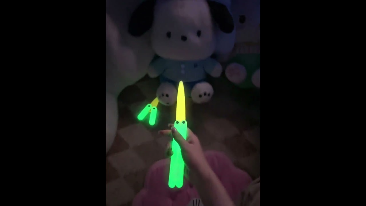 Unlock Fun with Creative Butterfly Knife-inspired Stress Relief Toy!🦋🔪😝