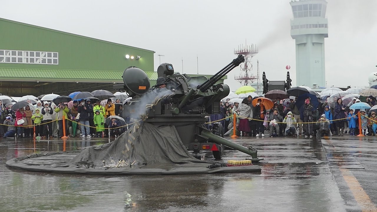 2016.11.27築城航空祭 対空機関砲VADS空砲射撃