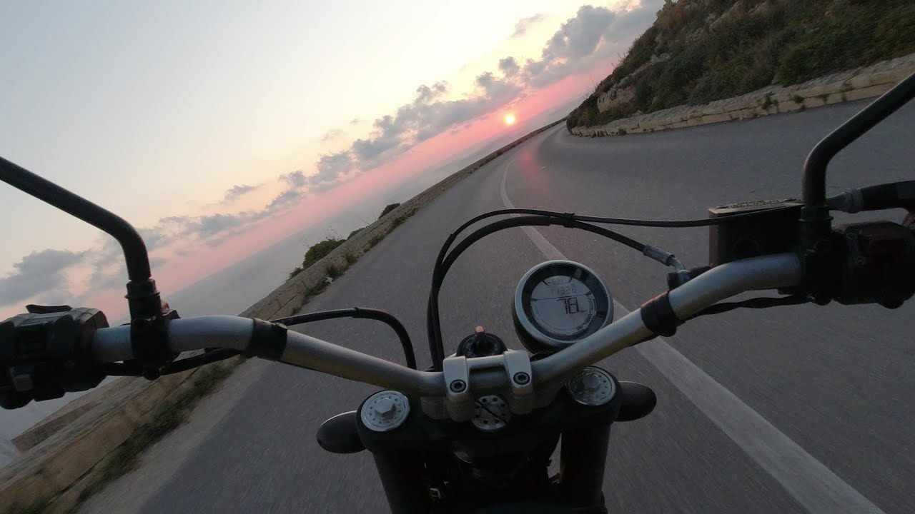 DUCATI SCRAMBLER 803 | AWESOME SUNSET RIDE !!