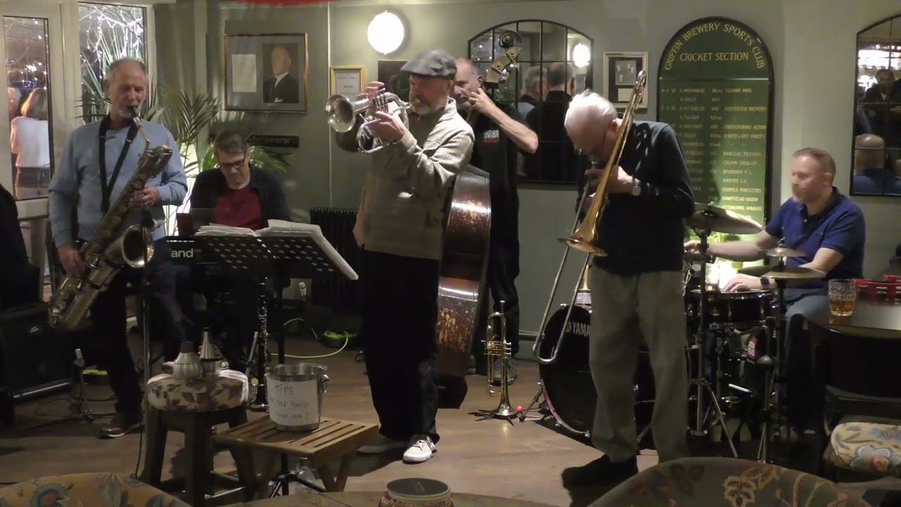 My Little Suede Shoes.   Phil Brown Swingtet
