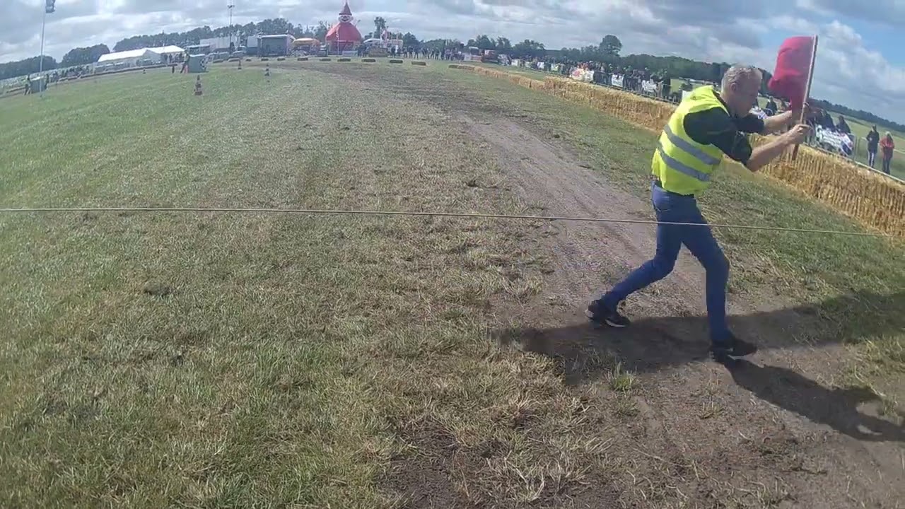 Grasbaanrace Damwâld 2022 training + 1e manche 75cc automaat klasse