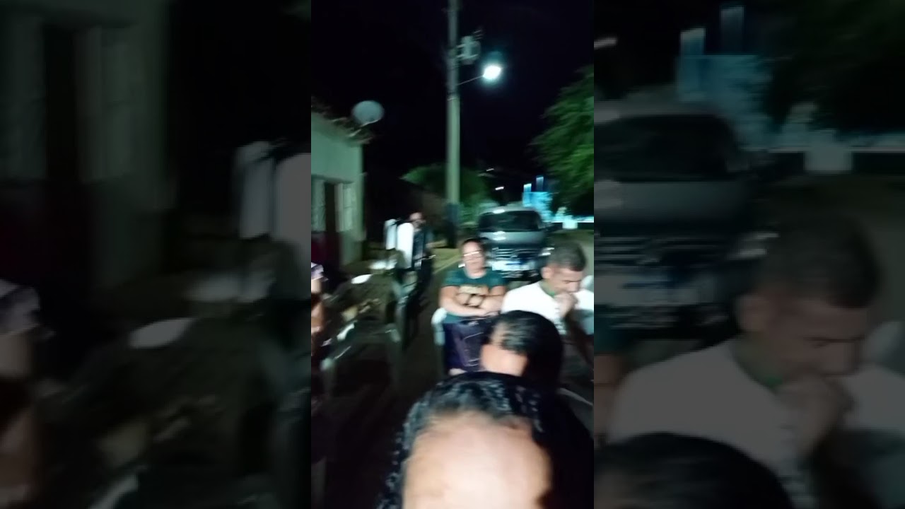 a irmã Claudiane louvando ao senhor foi benção culto evangelístico em Arrecife Dia 16/02/2026