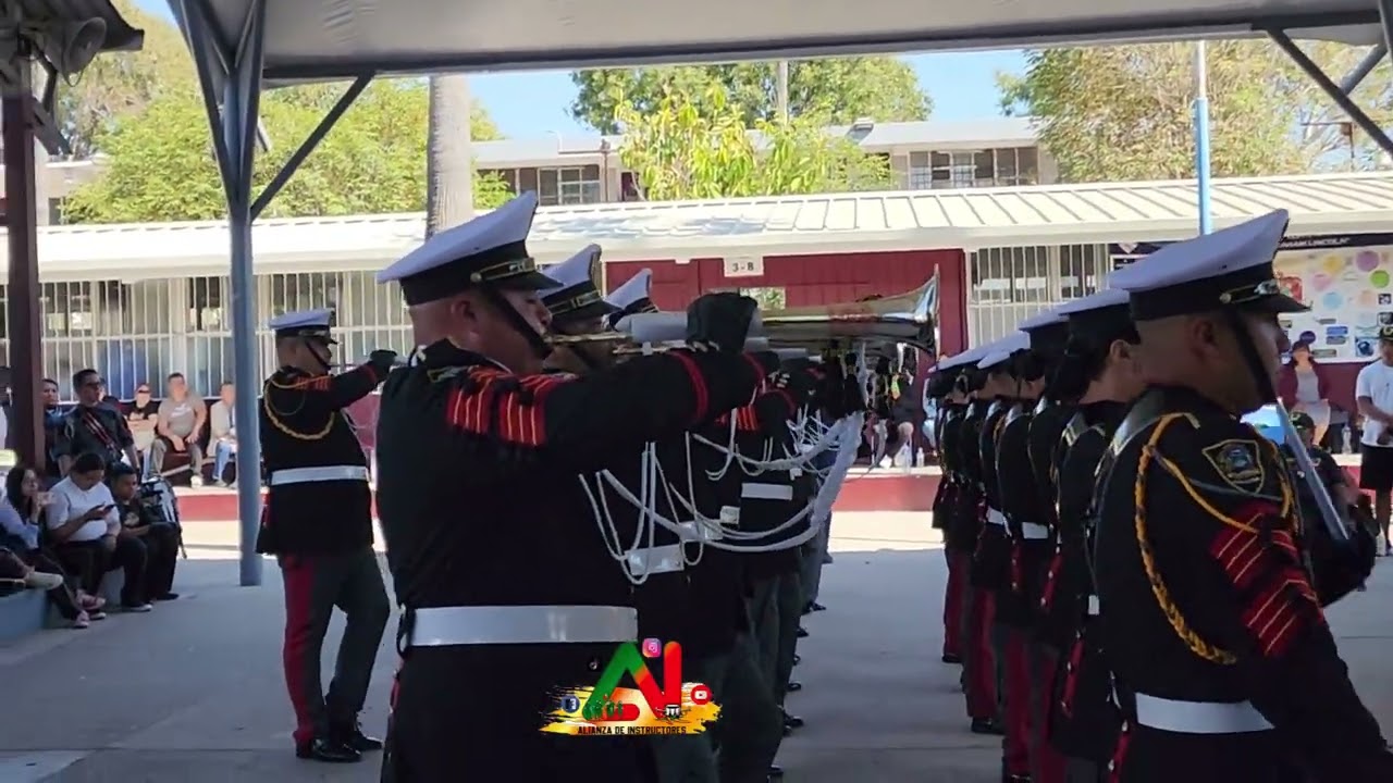 De las Mejores Bandas de Guerra Legion del Mar, de Instructores  Bandas de Guerra,