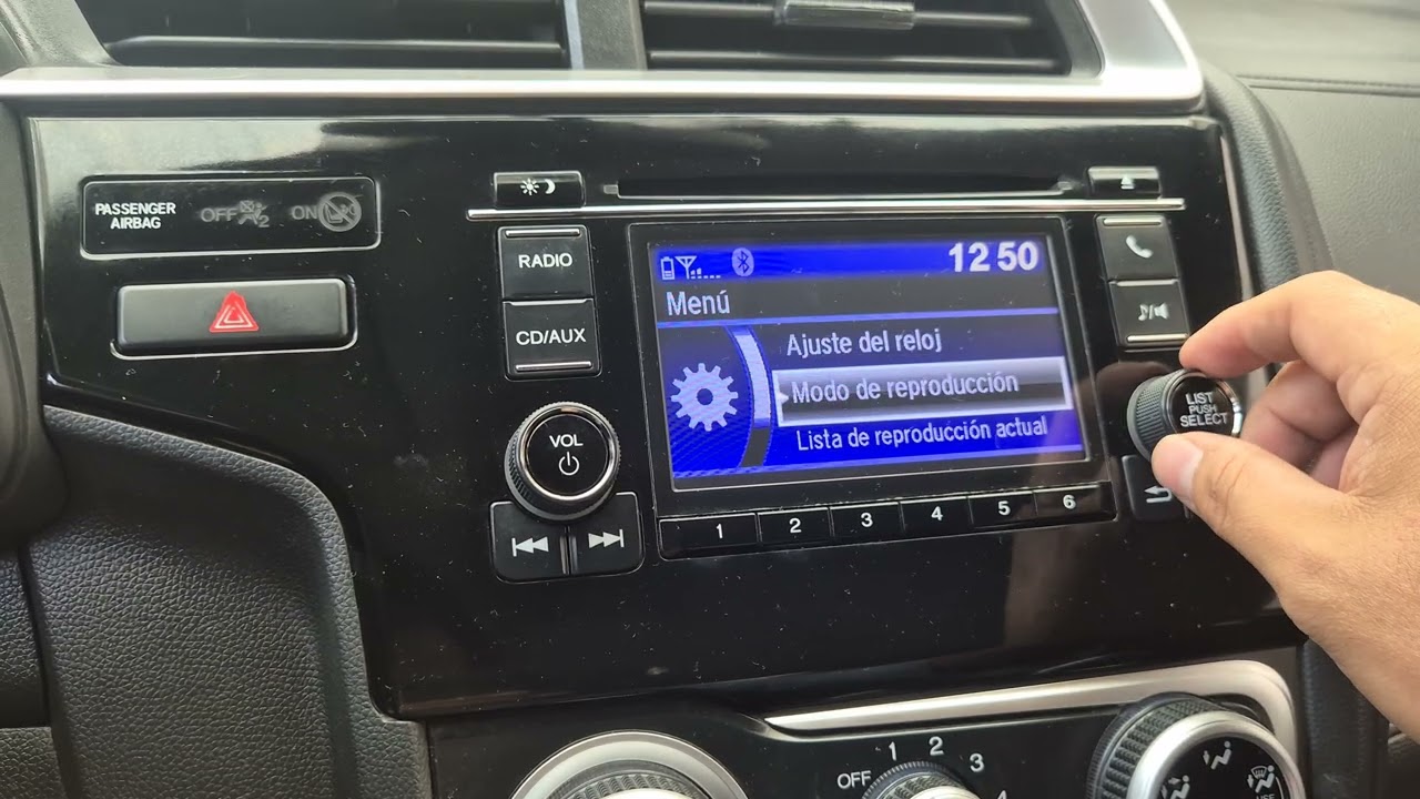 Como eliminar dispositivos vinculados al Bluetooth Honda Fit/Jazz 2019 