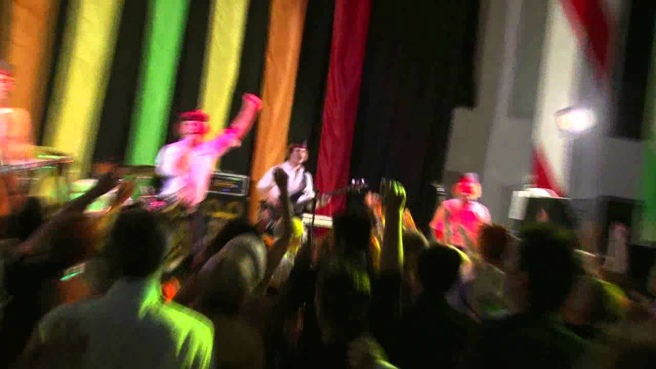 Christmas Parties in Leeds - Hogmanay New Years Eve Dinner Dance 2012