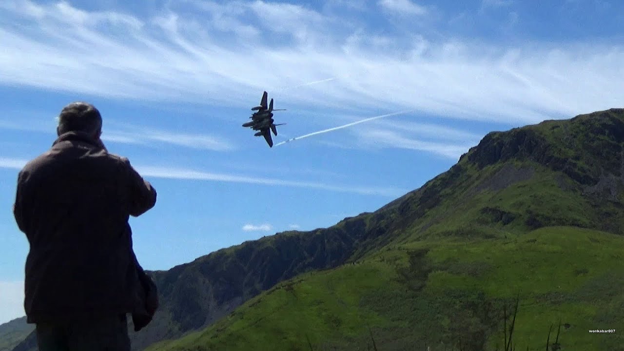 Great Low Flying Jet Watching Holiday 