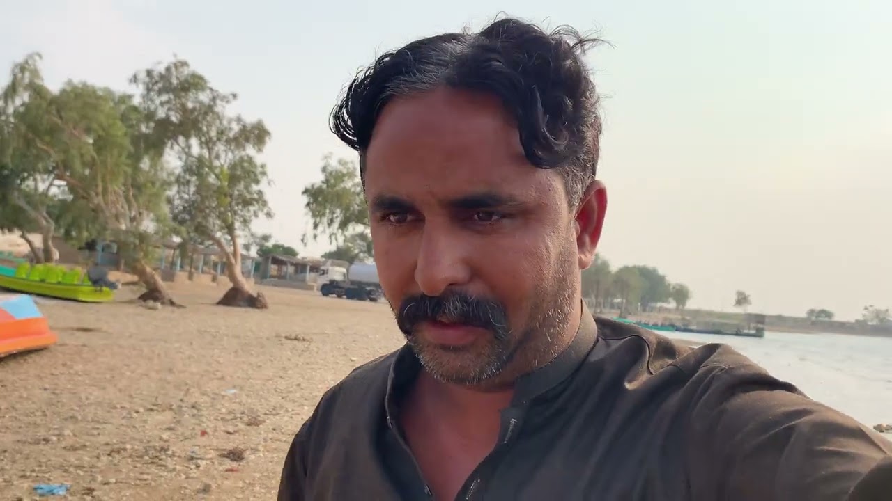 آج بھائی آپ کو کینجر  جھیل دکھا تے ہین 