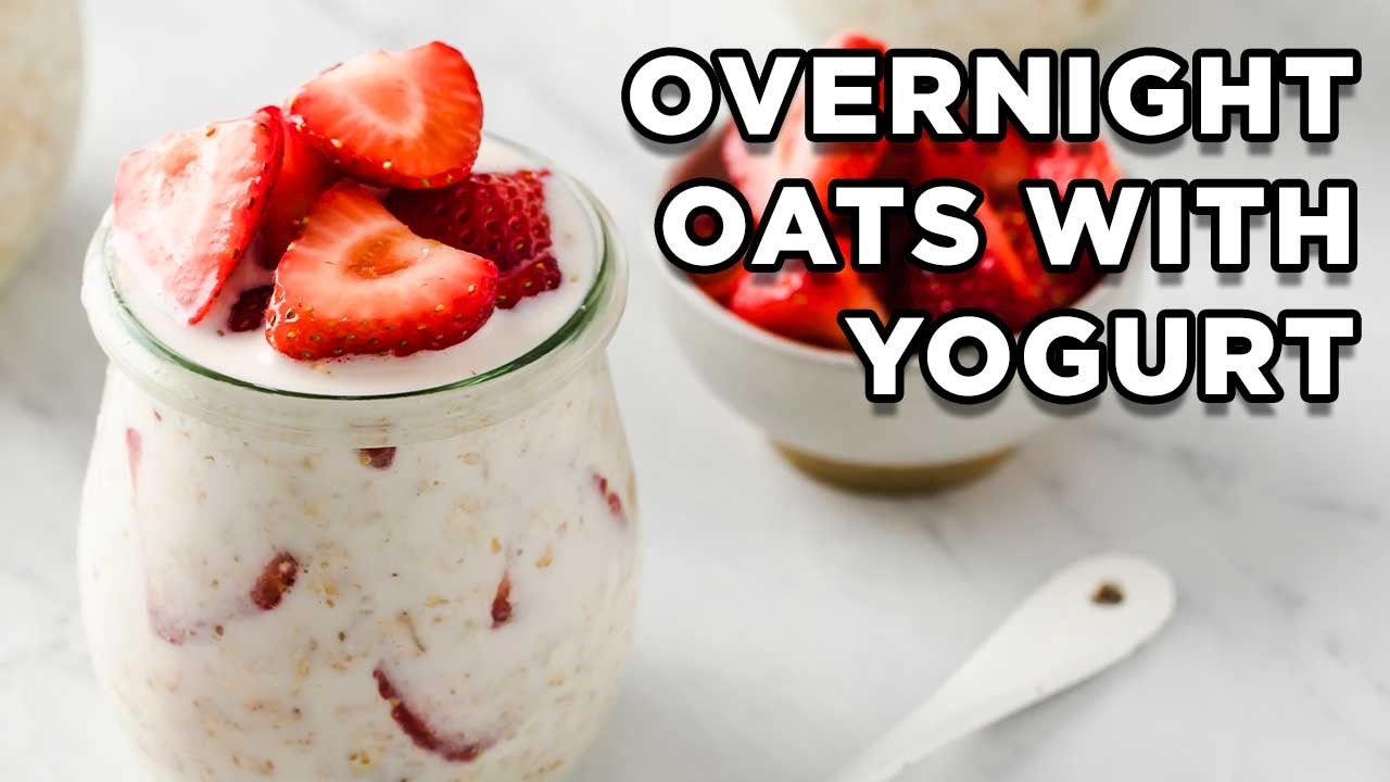 Creamy Overnight Oats with Yogurt