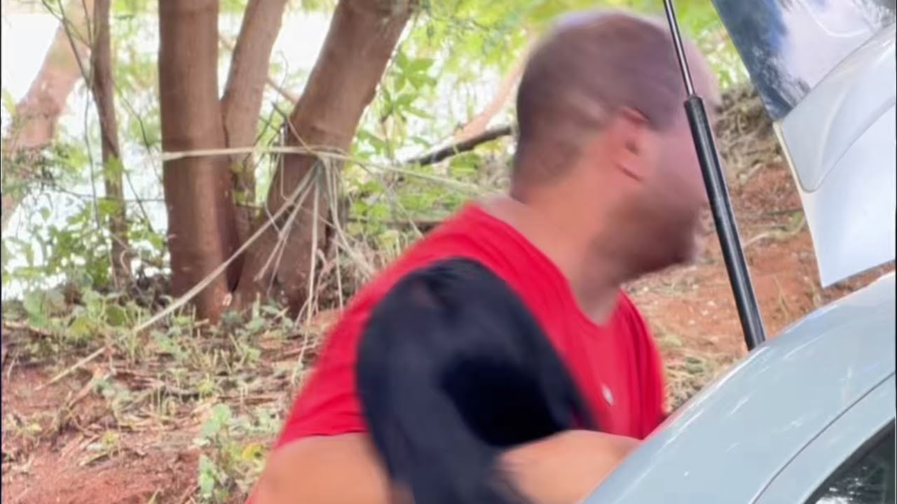 Ela foi salva por uma mulher que não pensou nas consequências só a ajudou.