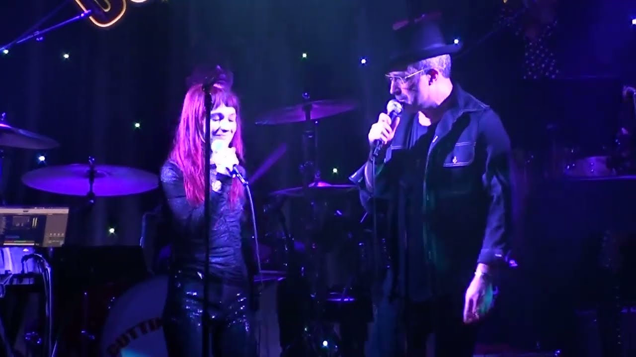 Sophia Anne Caruso & JJ Appleton - Ashes to Ashes (David Bowie cover) @ The Cutting Room, 1/08/26