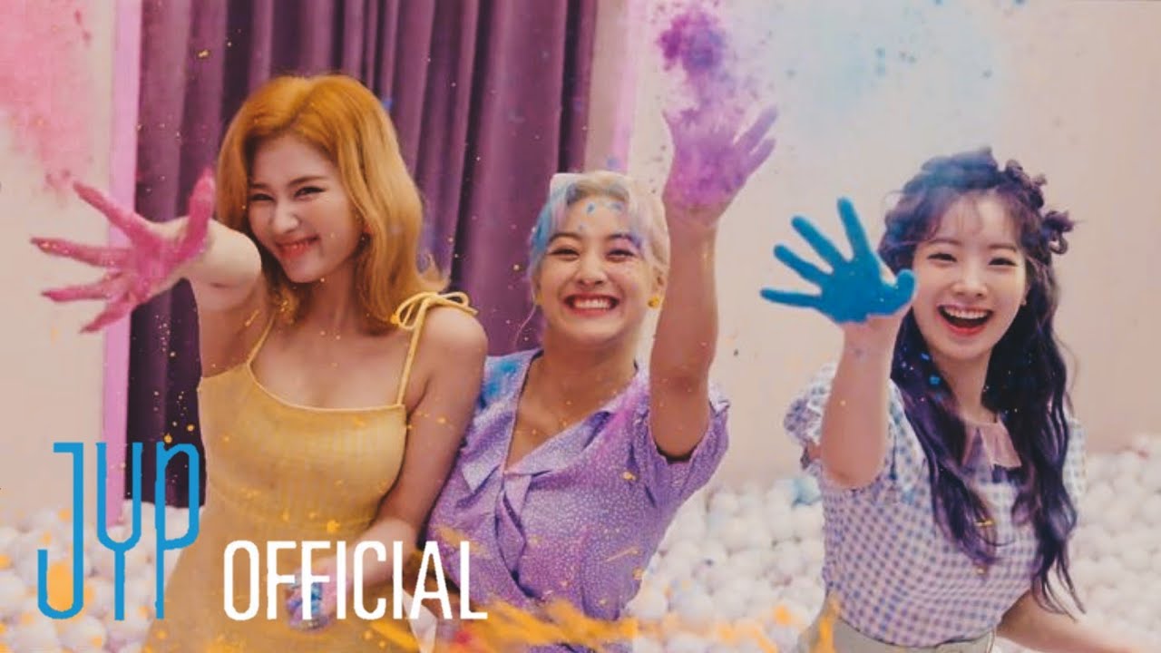 TWICE PUSH & PULL (UNIT SANA JIHYO DAHYUN) M/V