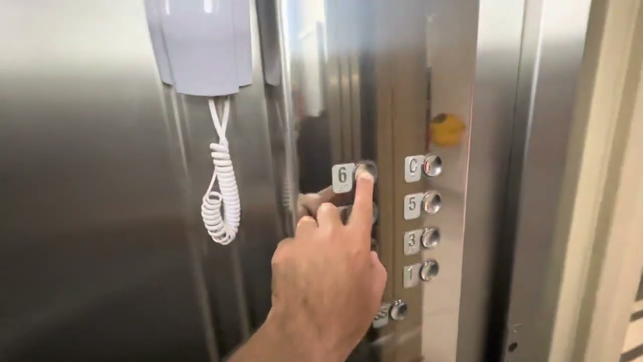 звук лифта