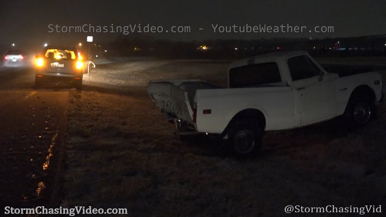 Snowy roads and crashes in Wichita, KS - 1/23/2020