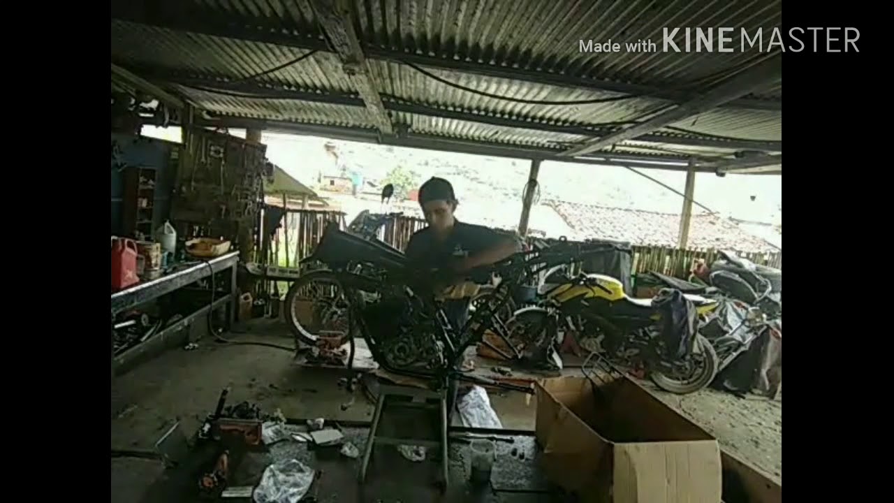 Dt 125 modelo 2001 restauración