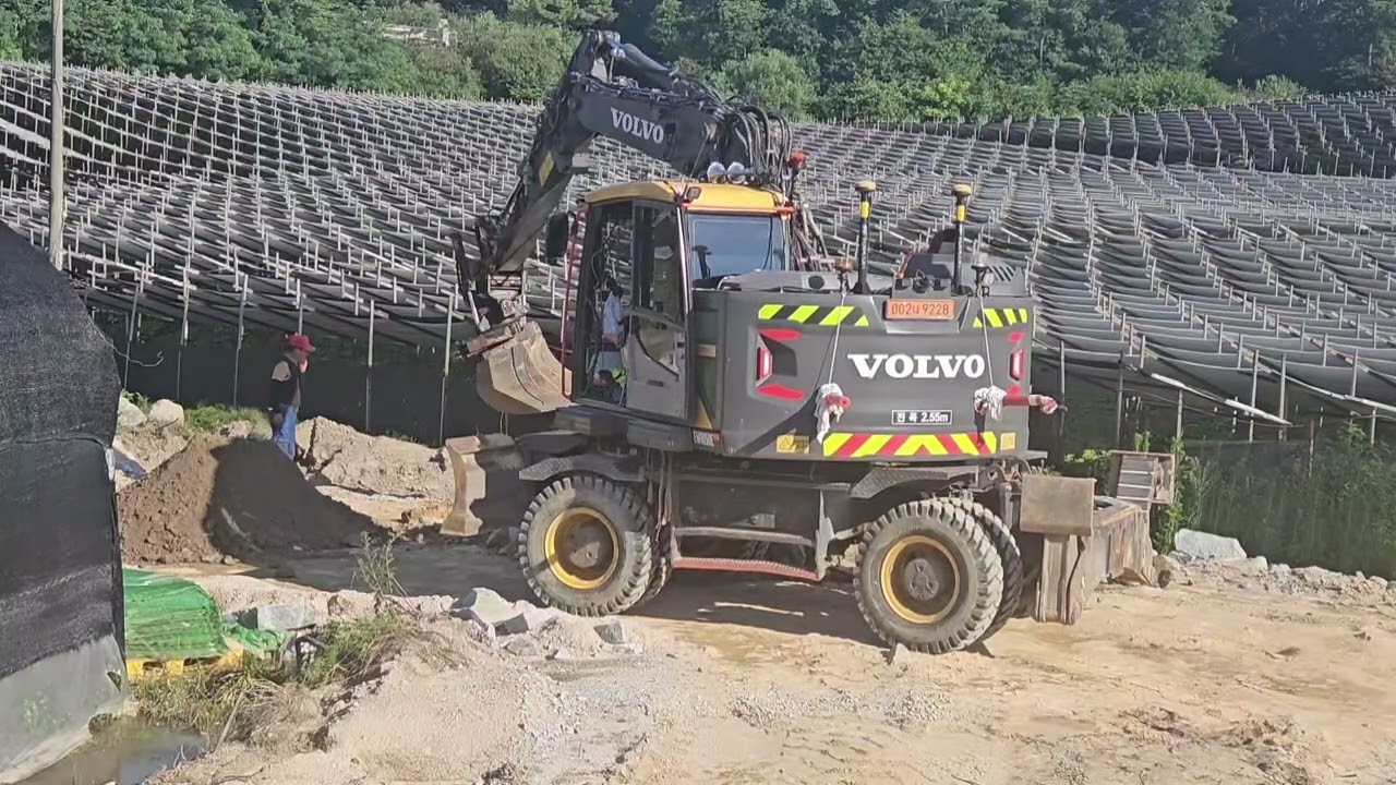 스틸위스트 X18 오일퀵 사양에 EWR150E 작업 영상 입니다🔧🛠⚒️🔨🔧🔧🛠⚒️🔨🔧🔧🛠⚒️🔨🔧