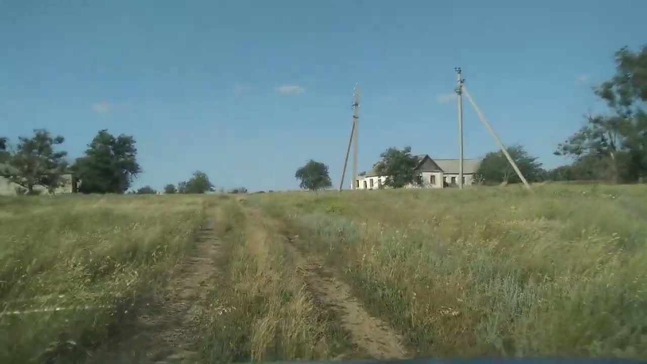 Посёлок Озерный, Дергачевский район.