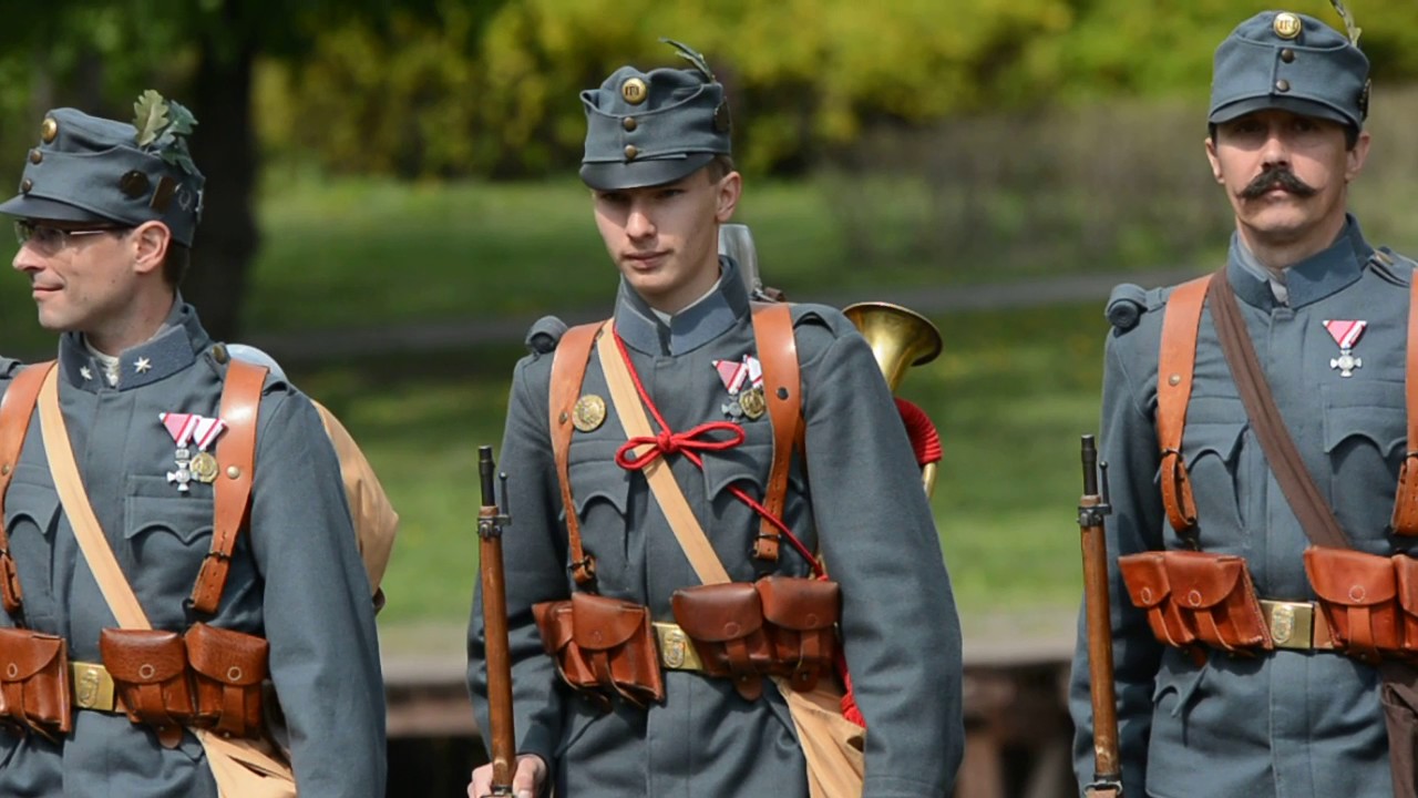 Bevett&eacute;k a cserk&eacute;szek a szerencsi R&aacute;k&oacute;czi v&aacute;rat - boon.hu