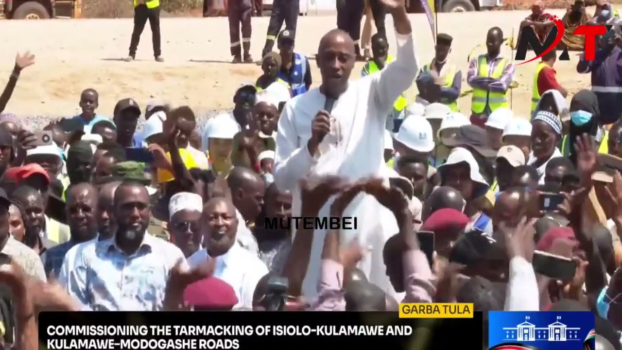 DRAMA!! IN ISIOLI AS ANGRY ISIOLO LEADERS LECTURE RUTO INFRONT HIM FOR NOT SLEEPING IN ISIOLO