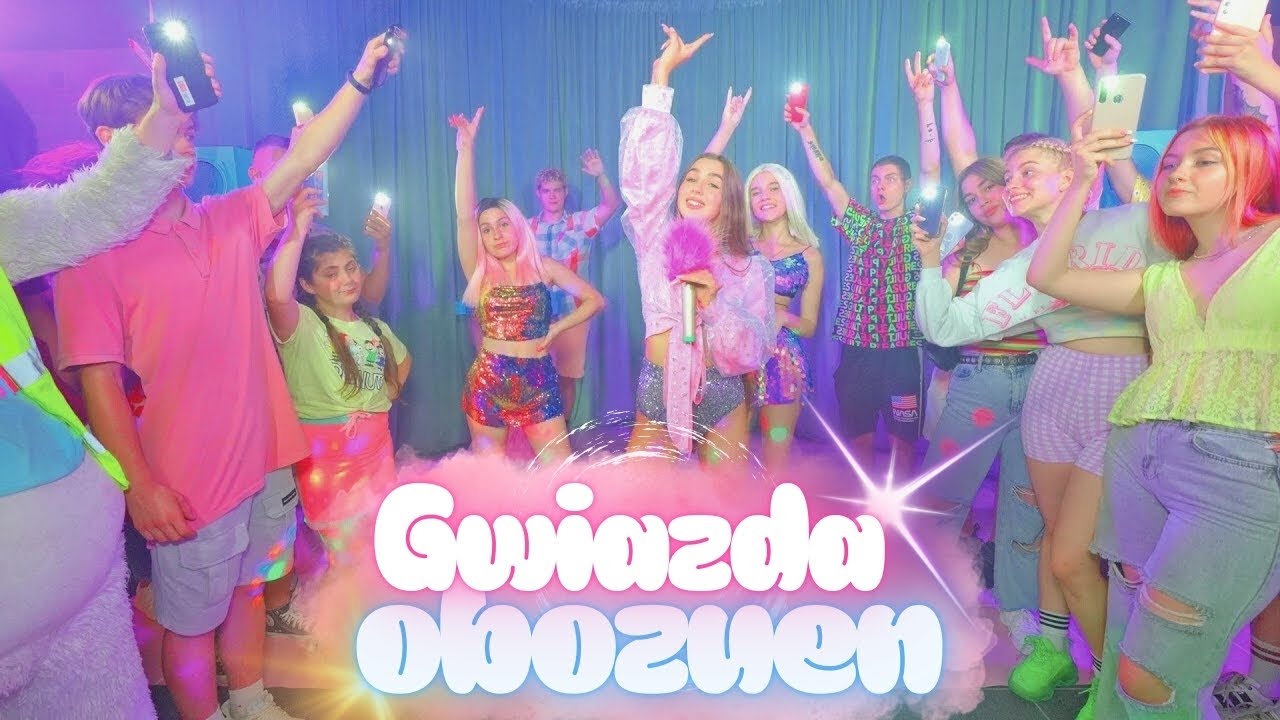 PIERWSZY KONCERT 🔥 Jak przebiegnie romantyczna randka z zombi? Popularne dziewczyny i letni obóz