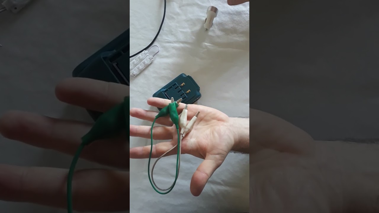Şarjlı matkap bataryası ile telefon şarj etme ve aydınlatma ampülü yakma
