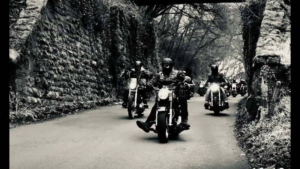 VCMC Vaynor - Black on White - Valley Commandos MC Wales