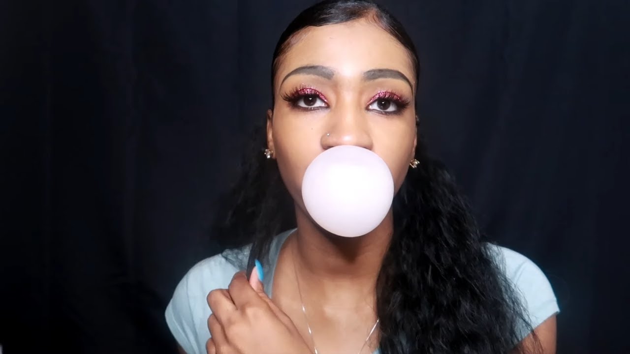 ASMR Gum Chewing, Typing, Big Bubbles +