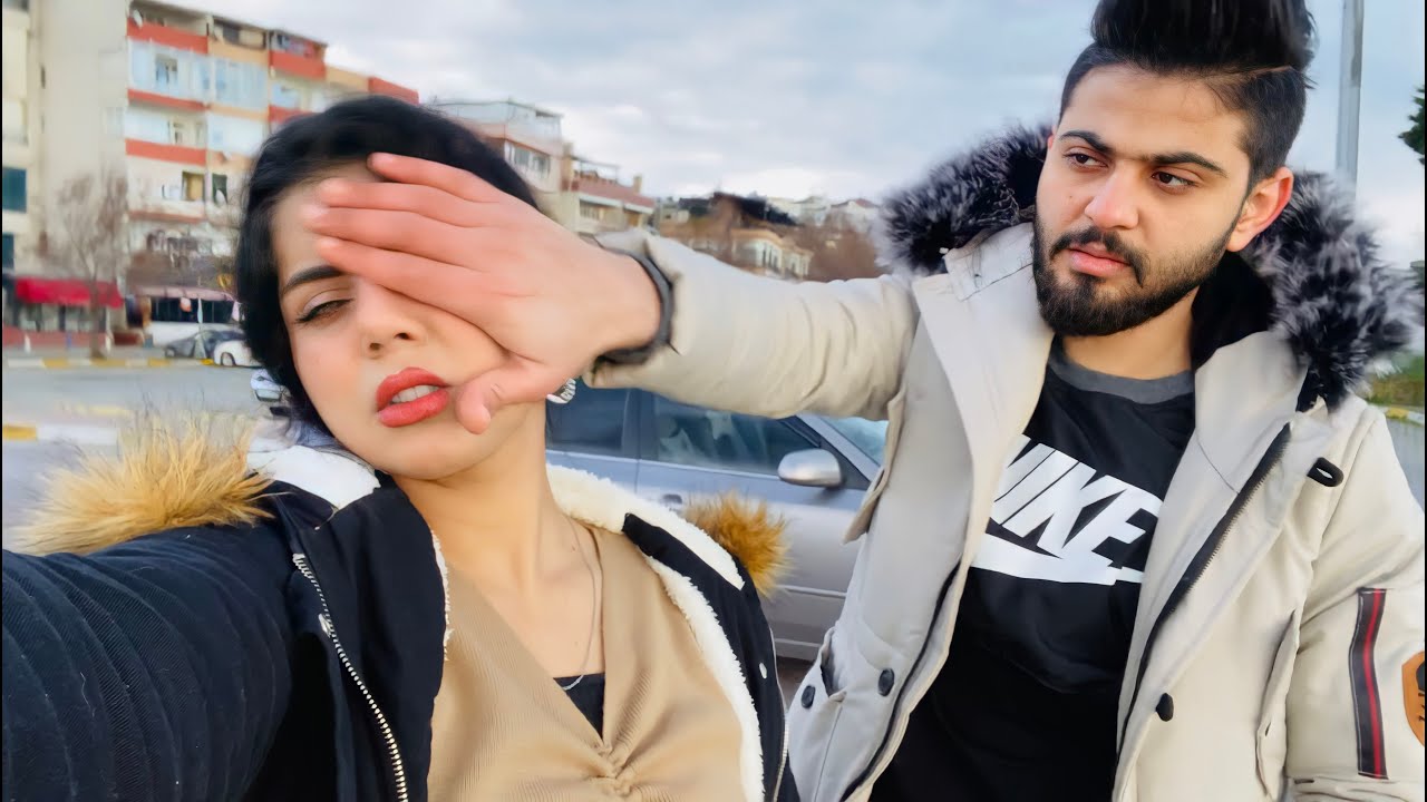 مقلب التصنع والدلع بزوجي 😂 عصب وضربني