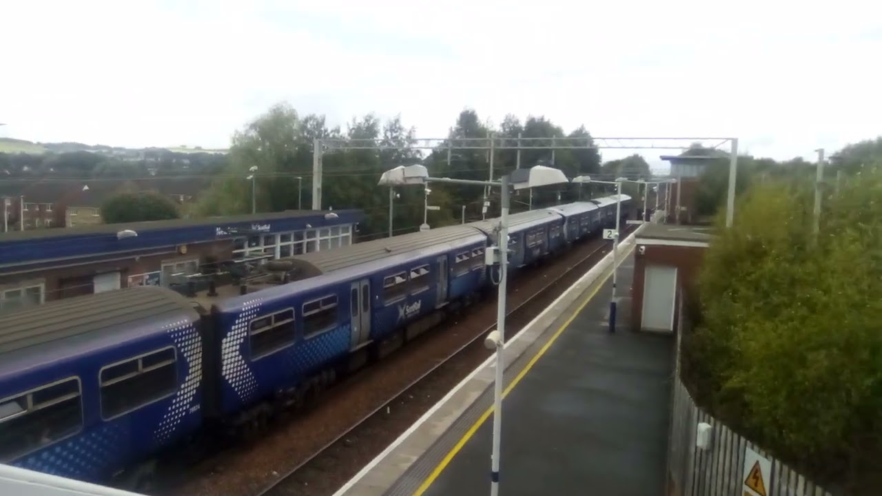 2L23 larkhall-dalmuir 320304+318254 arriving into Newton 23/8/22